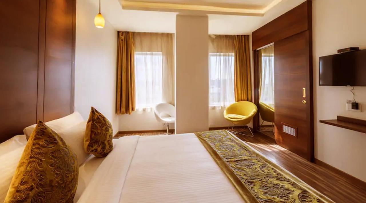 Jagadish Brigade Hotel بنغالور المظهر الخارجي الصورة