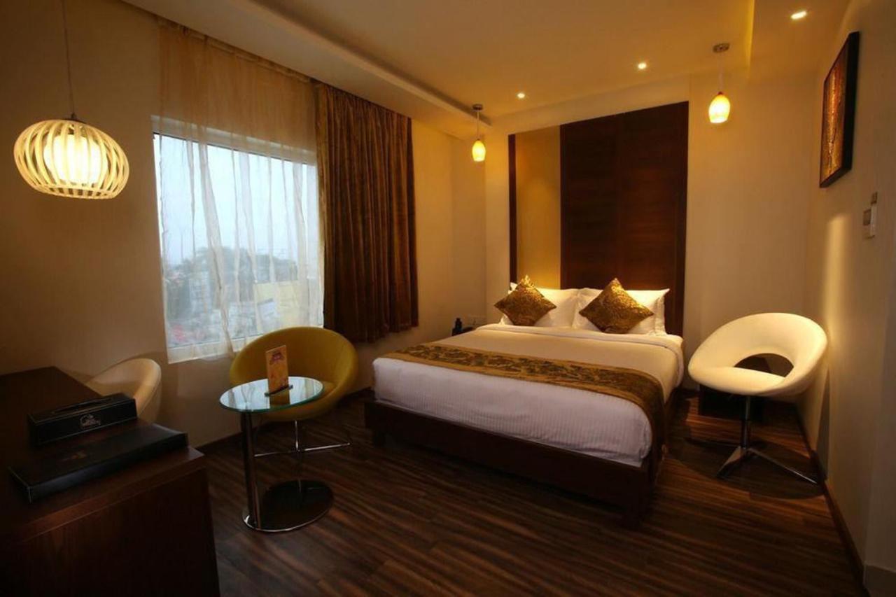 Jagadish Brigade Hotel بنغالور المظهر الخارجي الصورة